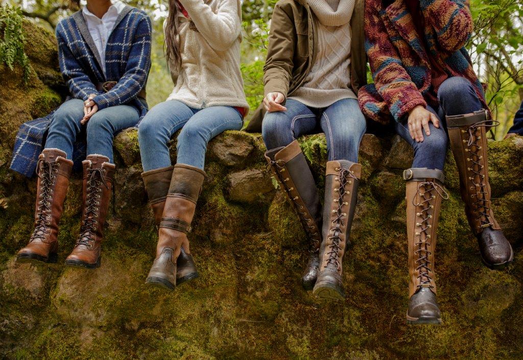 Walking company womens on sale boots